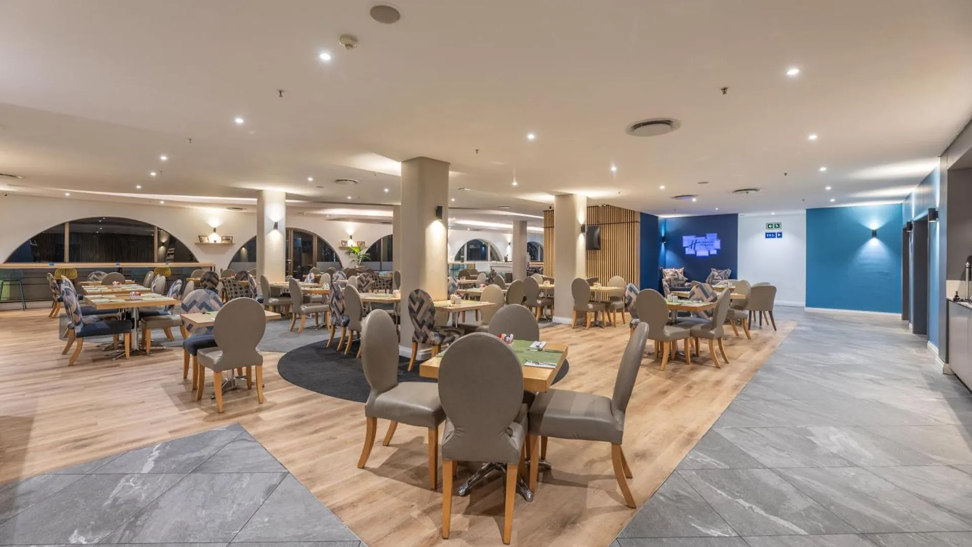 Holiday Inn Express Cape Town City Centre By Ihg Hotel